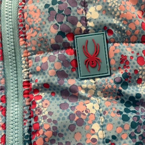 Vest - Picture 4 of 5